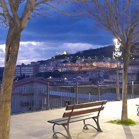 Le Terrazze Di Martina Villa Никотера Екстериор снимка